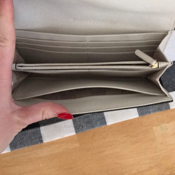 Wallet - Picture 5 of 5